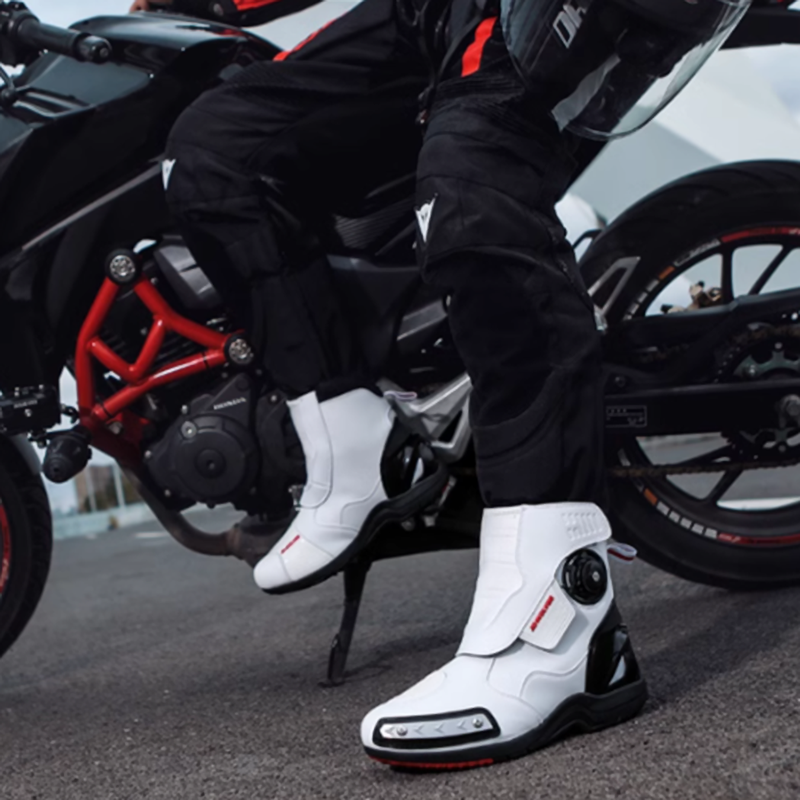 Moto Boots for Adventurers V0559