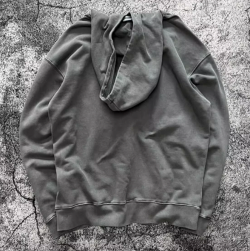 Heavyweight washed sweatshirt V0431