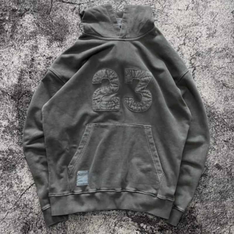 Heavyweight washed sweatshirt V0431