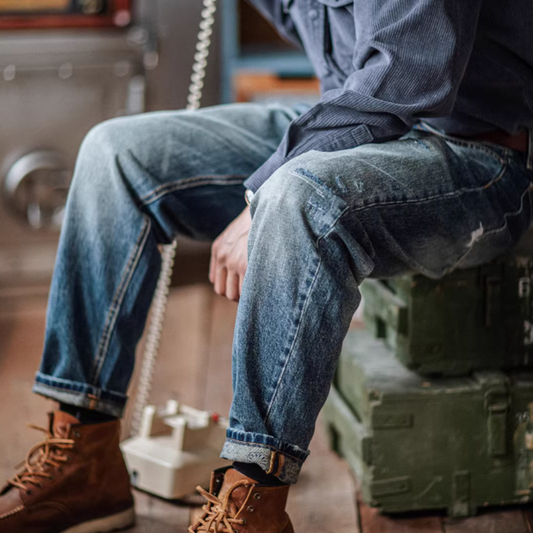 Washed distressed retro denim V0482