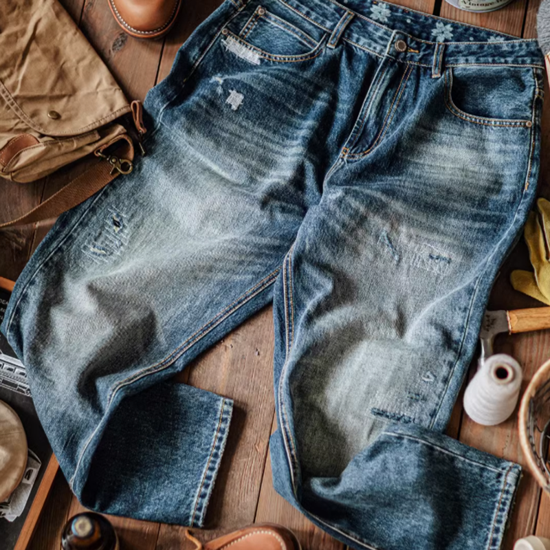 Washed distressed retro denim V0482