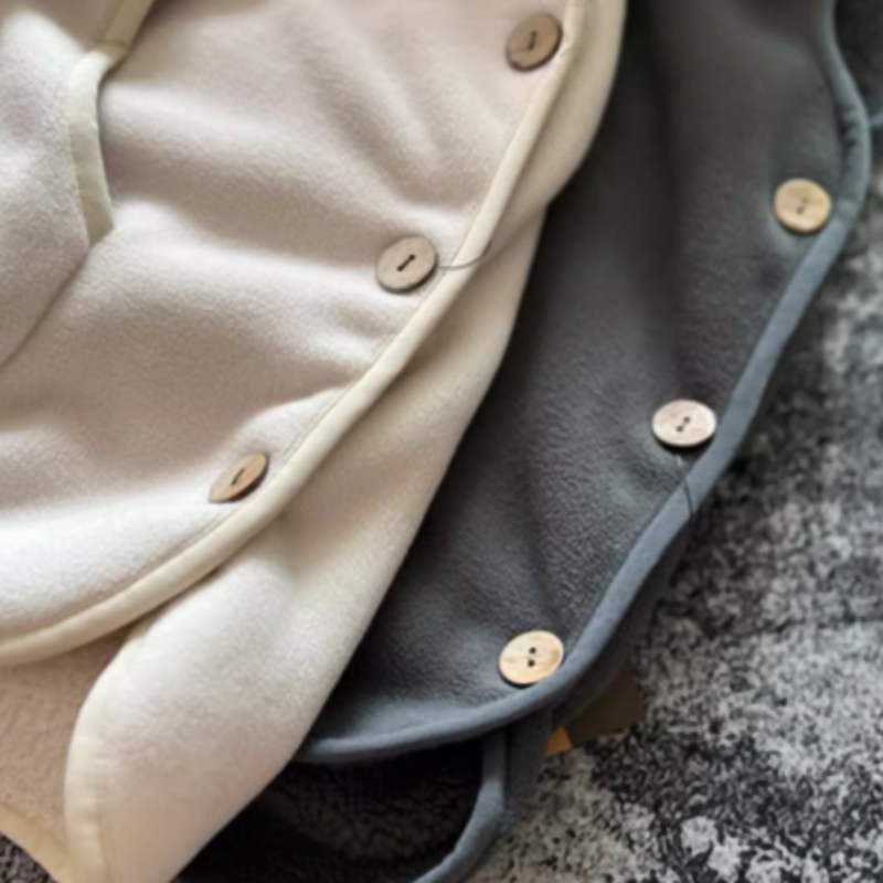 Side button fleece hooded vest V0467