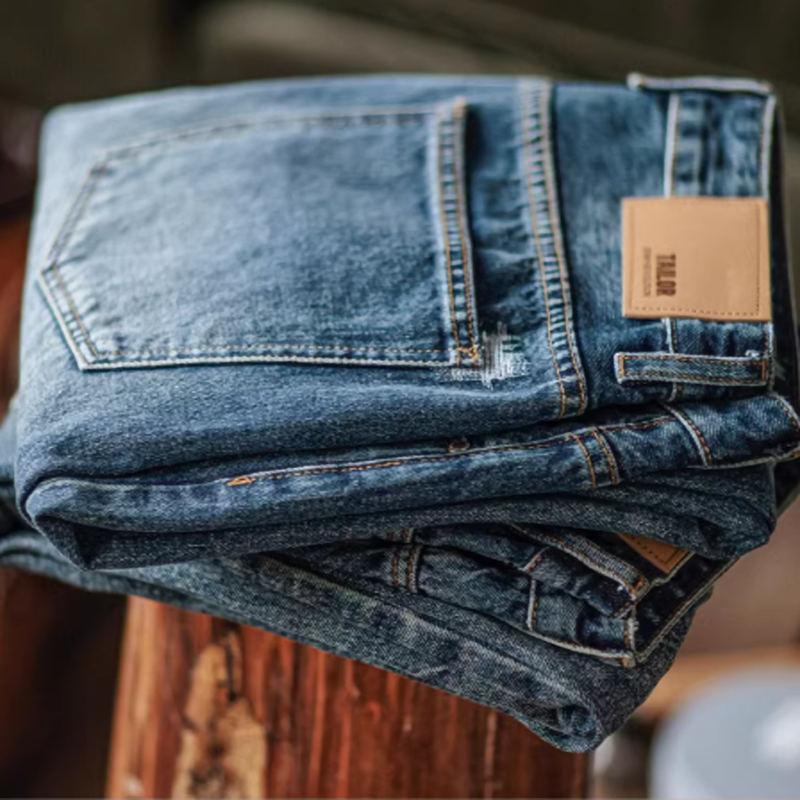 Washed distressed retro denim V0482