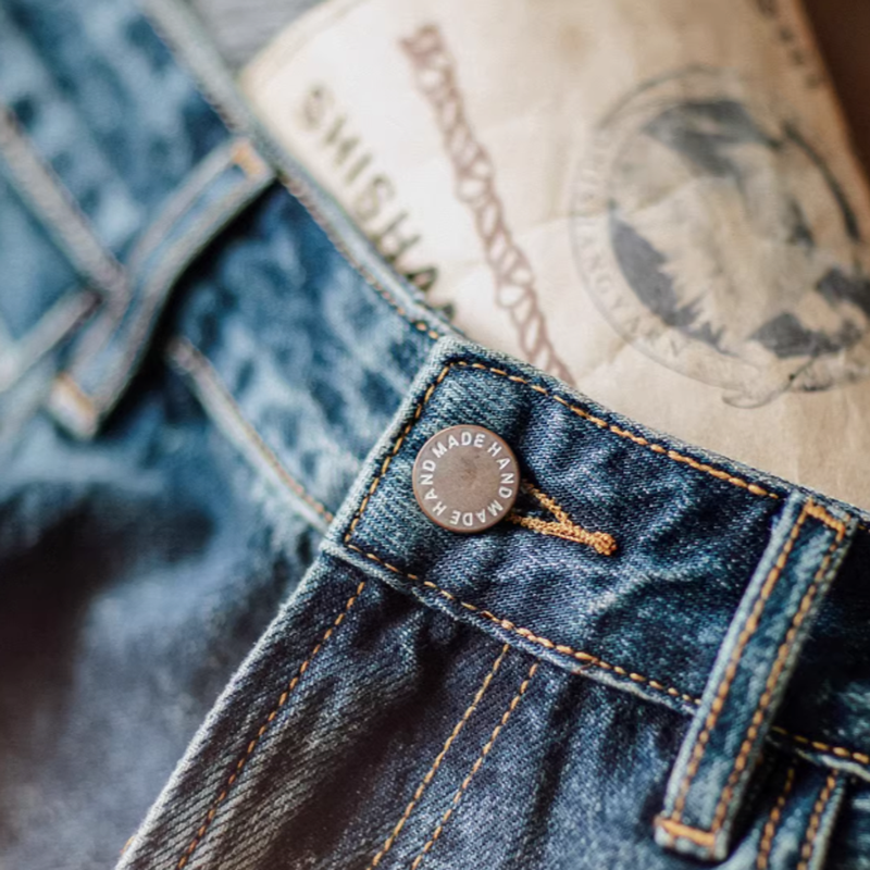 Washed distressed retro denim V0482