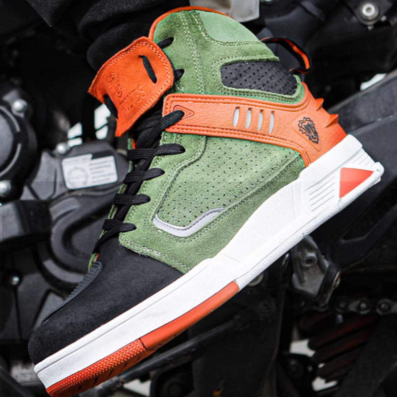 Breathable motorcycle high-top sneakers V0558