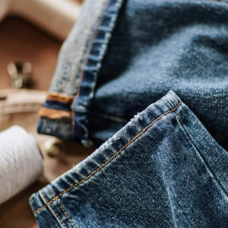 Washed distressed retro denim V0482