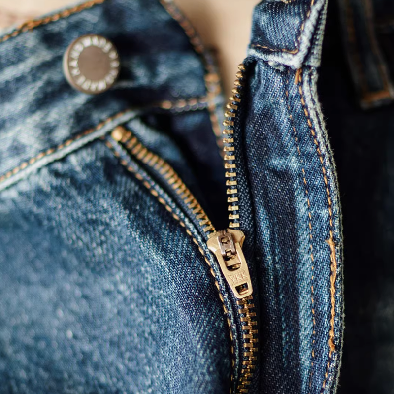 Washed distressed retro denim V0482