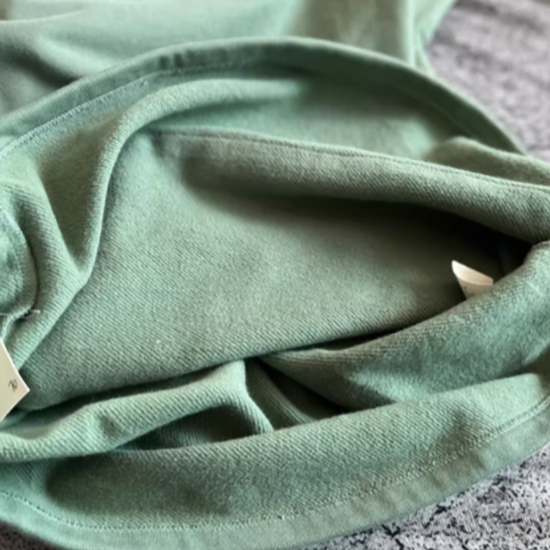 Retro suede patch sweatshirt V0430
