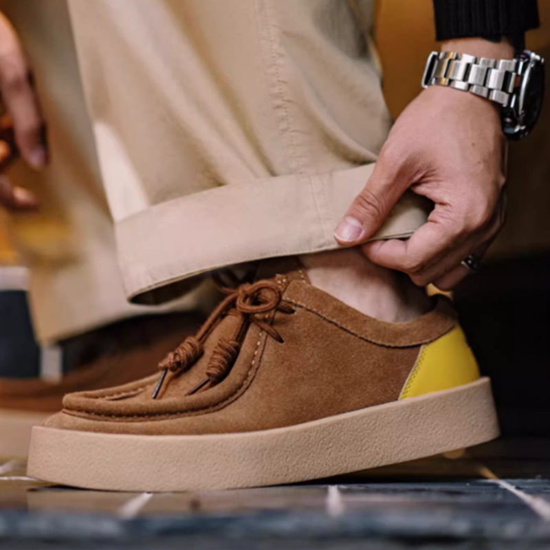Retro suede moccasin shoes V0456
