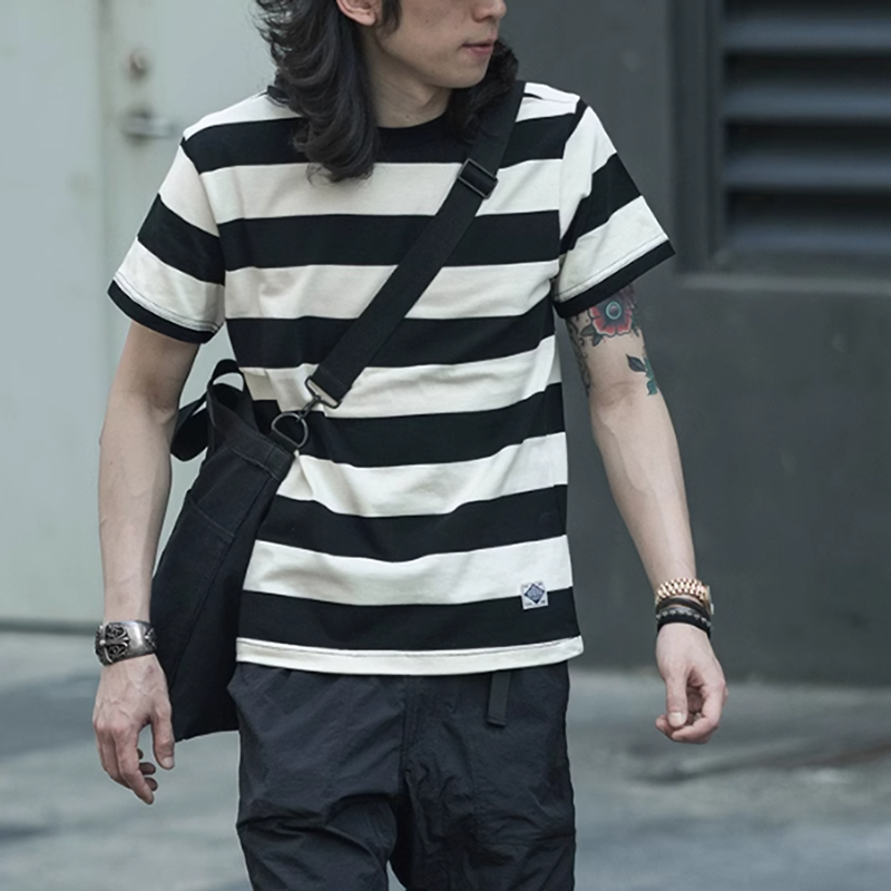 Round neck striped T-shirt V0493