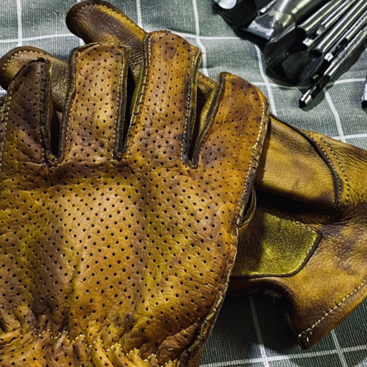 Retro Leather Motorcycle Gloves V0791