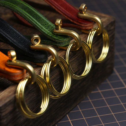 Handmade Retro Keychain V0790