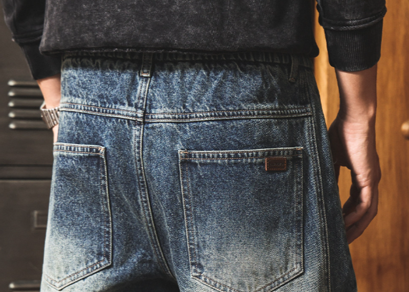 Retro Distressed Wide-Leg Jeans V1056
