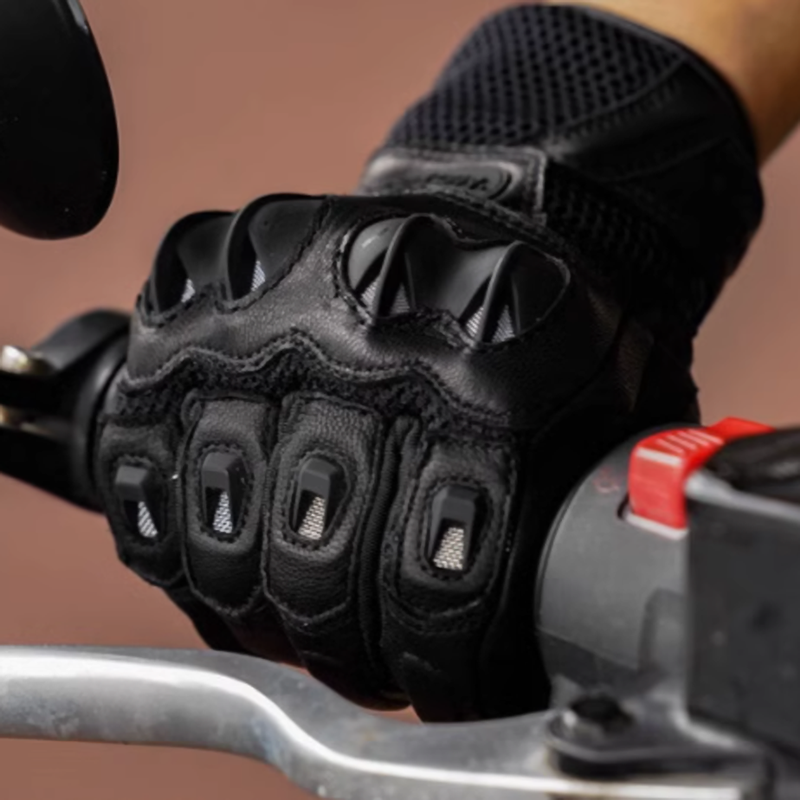 Mesh gloves with protectors V0128