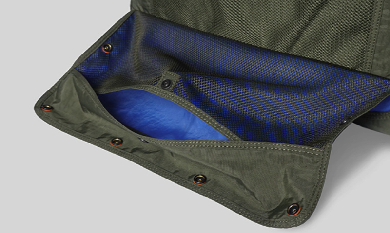 Vintage 70s Travel Tote Bag V0888