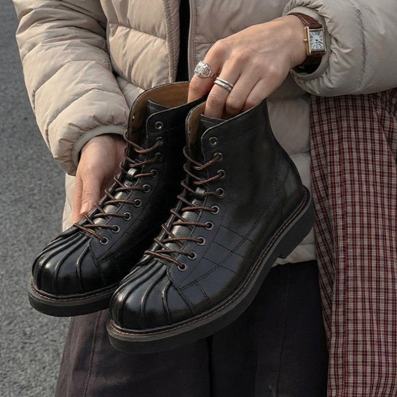 Classic Leather High-Top Boots V1032