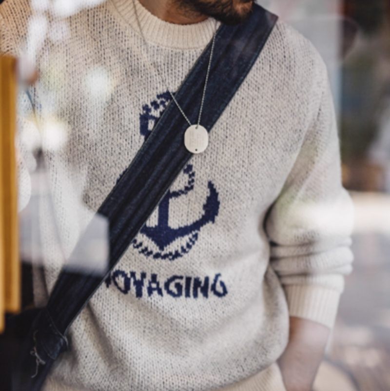 Anchor logo navy knit V0409