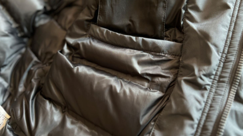 Retro Hooded Down Jacket V0861