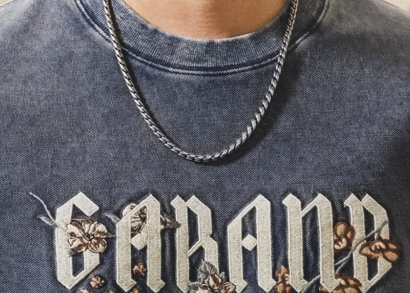 Retro Embroidered Sandstone T-Shirt V0905