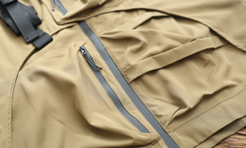 Buckle Strap Utility Vest