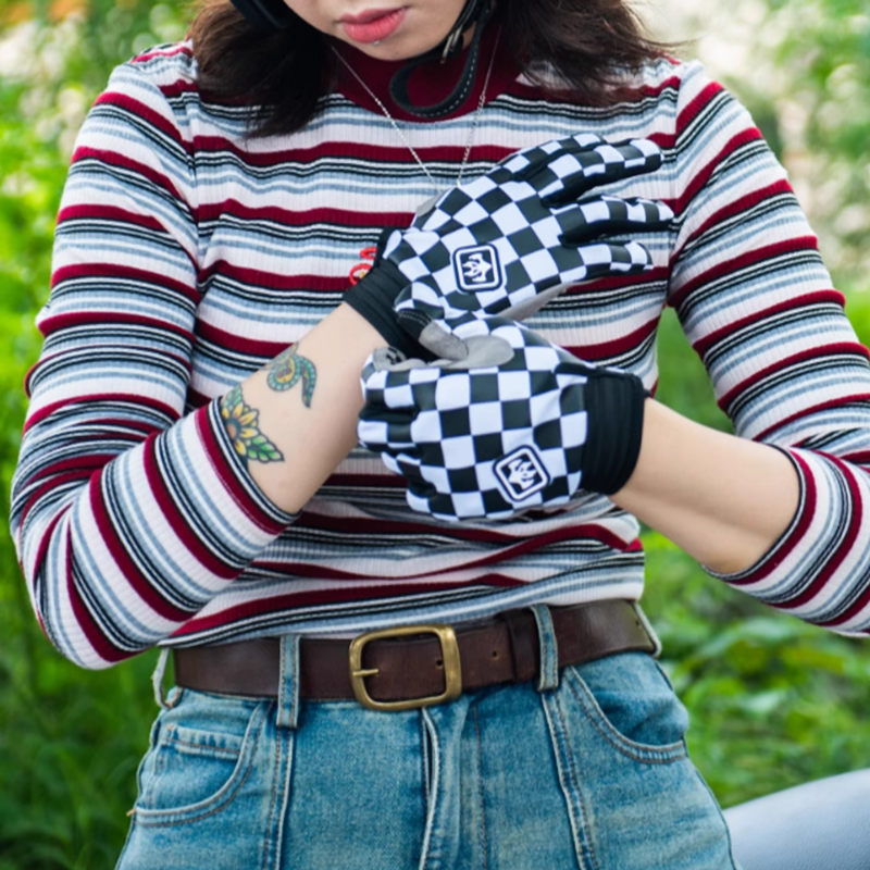 Checkerboard Motorcycle Riding Gloves V0560