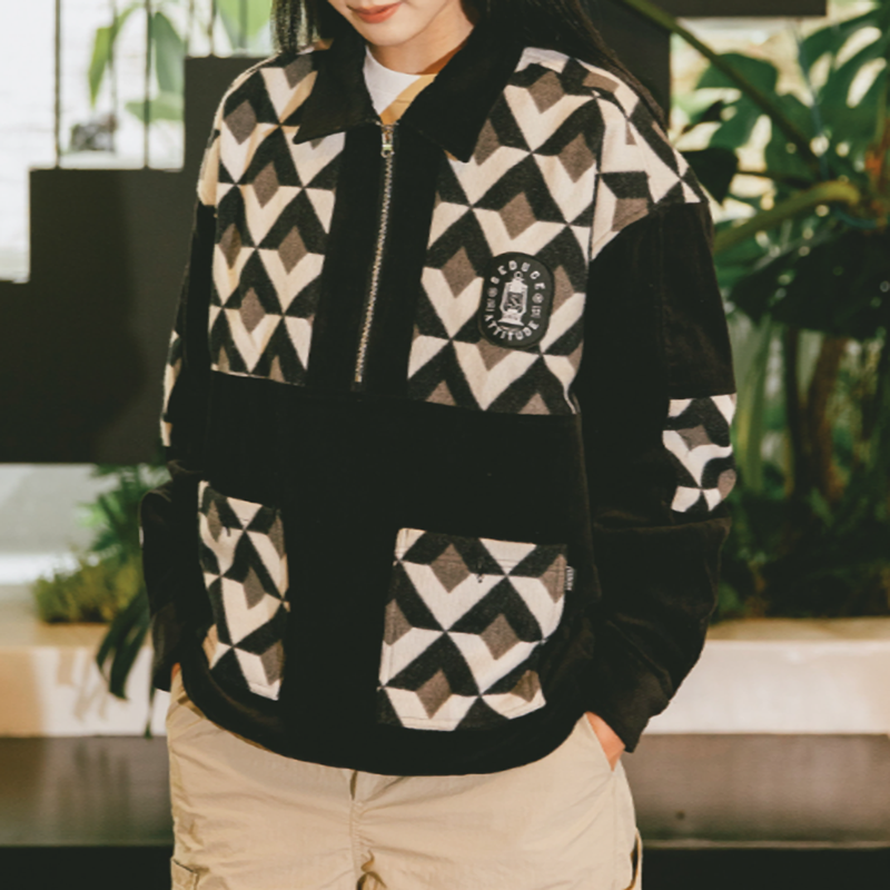 Retro Diamond Coach Jacket V0846