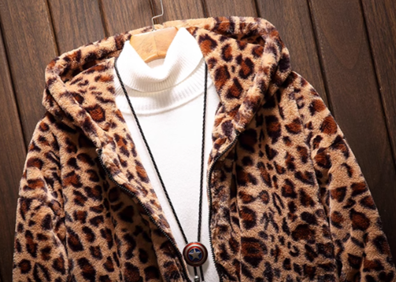 Leopard print hooded fleece jacket V0413