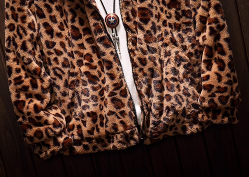 Leopard print hooded fleece jacket V0413