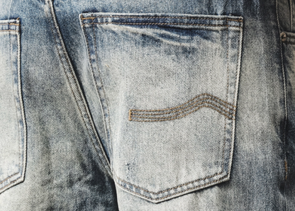 Distressed Slub Cotton Jeans V1058