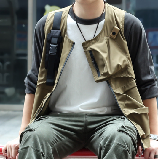 Buckle Strap Utility Vest