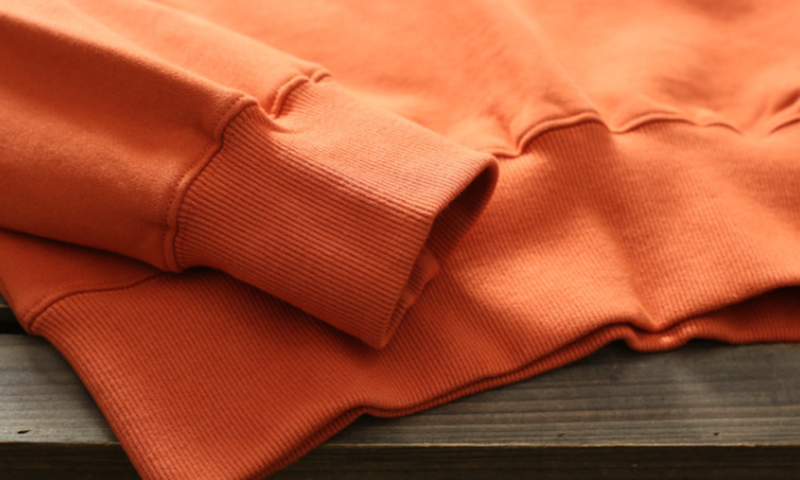 Heavyweight Half-Zip Sweatshirt V1047