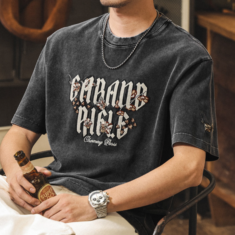 Retro Embroidered Sandstone T-Shirt V0905