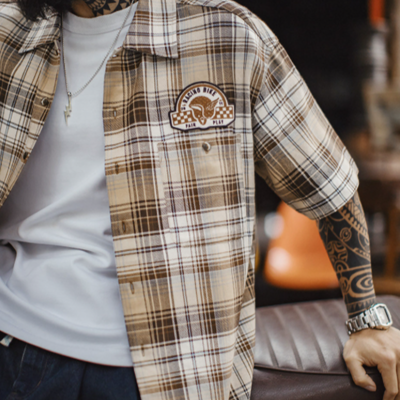 Vintage Checkered Short-Sleeve Shirt V0990