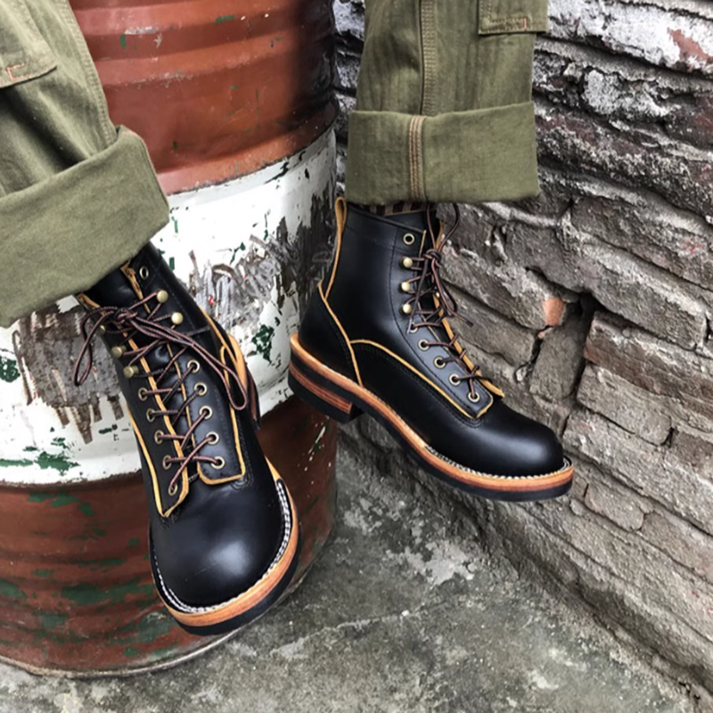 Lace-up biker boots V0120