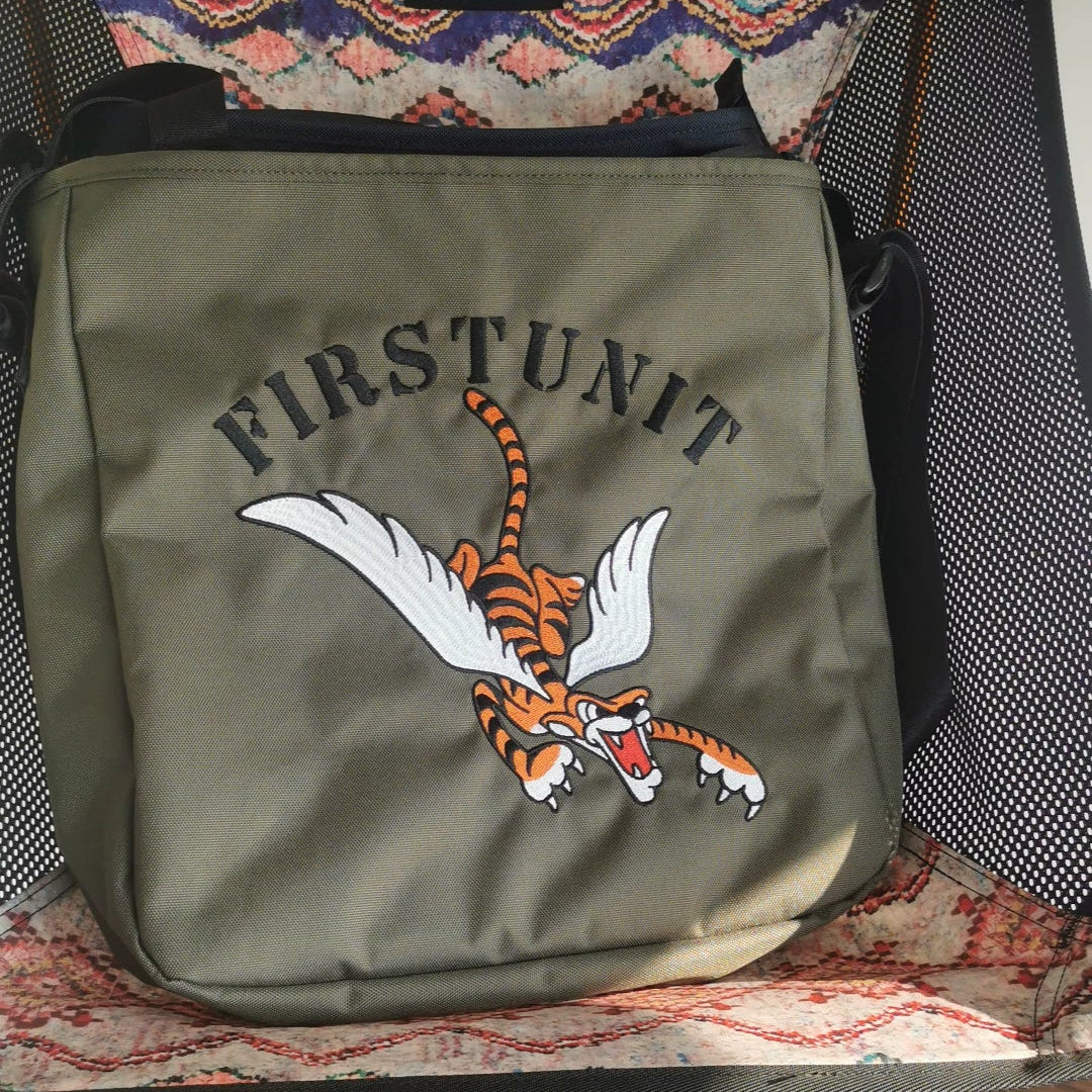 Flying Tiger Waterproof Shoulder bug V0896