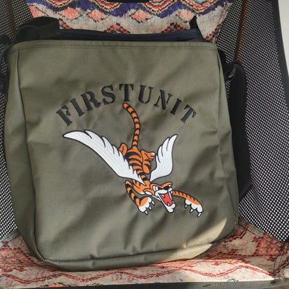 Flying Tiger Waterproof Shoulder bug V0896